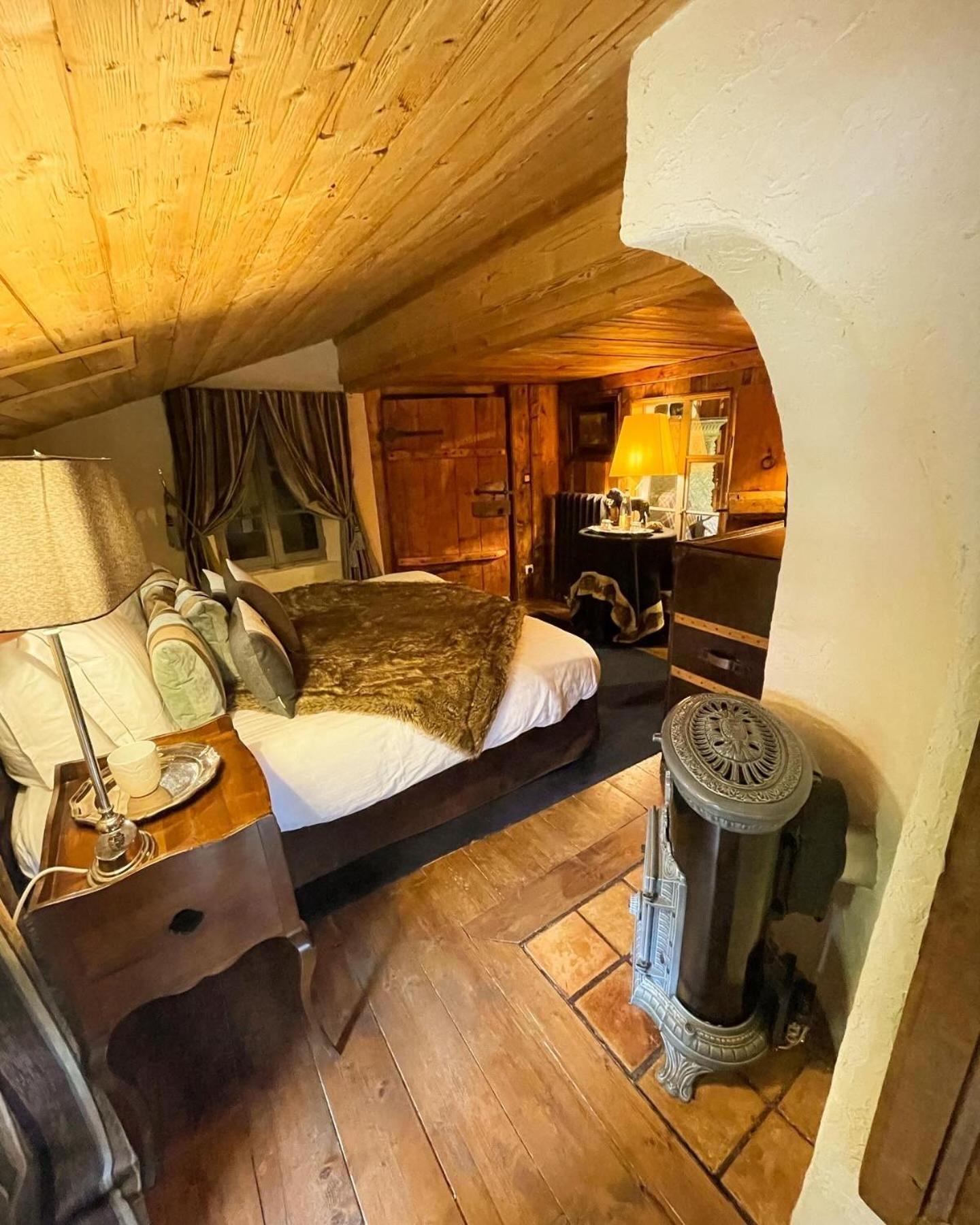 Hotel La Ferme Des Vonezins Thônes Esterno foto