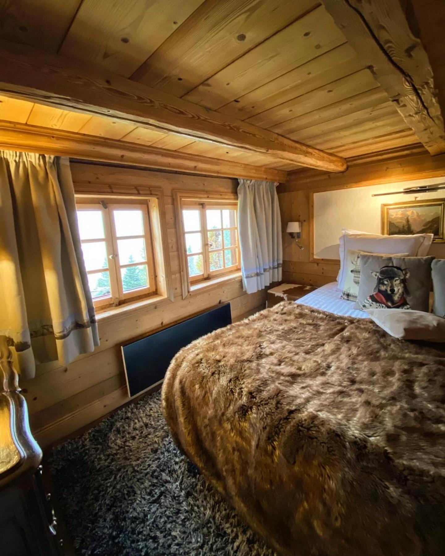 Hotel La Ferme Des Vonezins Thônes Esterno foto